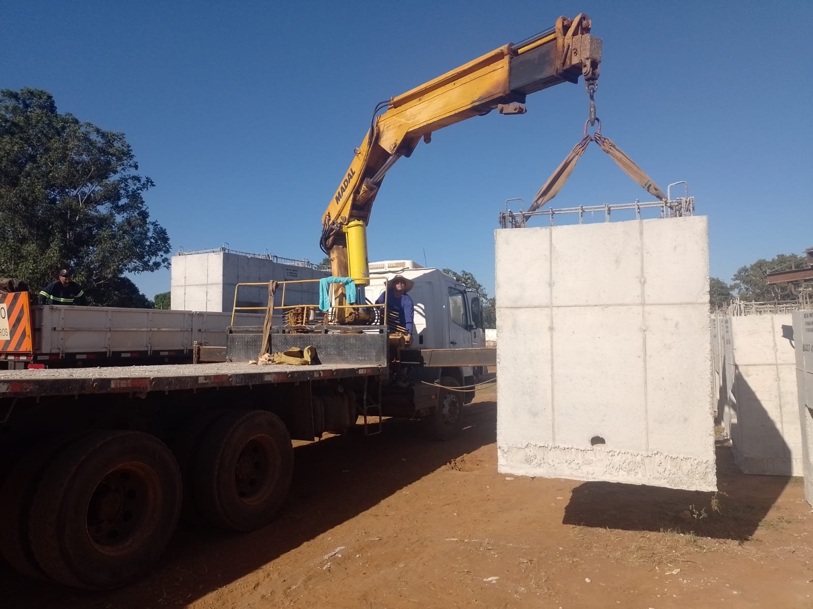 WhatsApp Image 2025-09-24 at 16.53.53