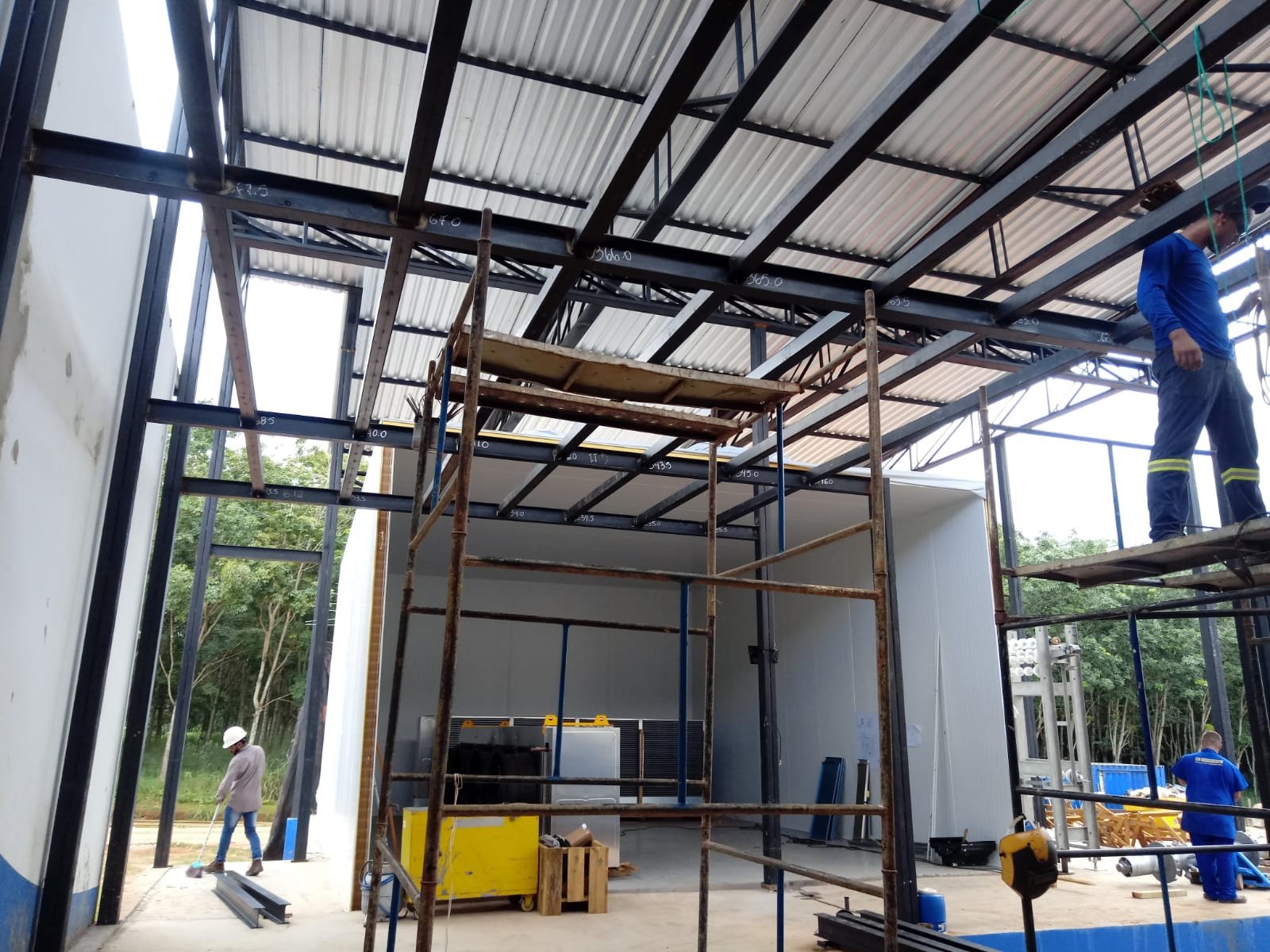 WhatsApp Image 2025-09-25 at 10.09.00 (2)