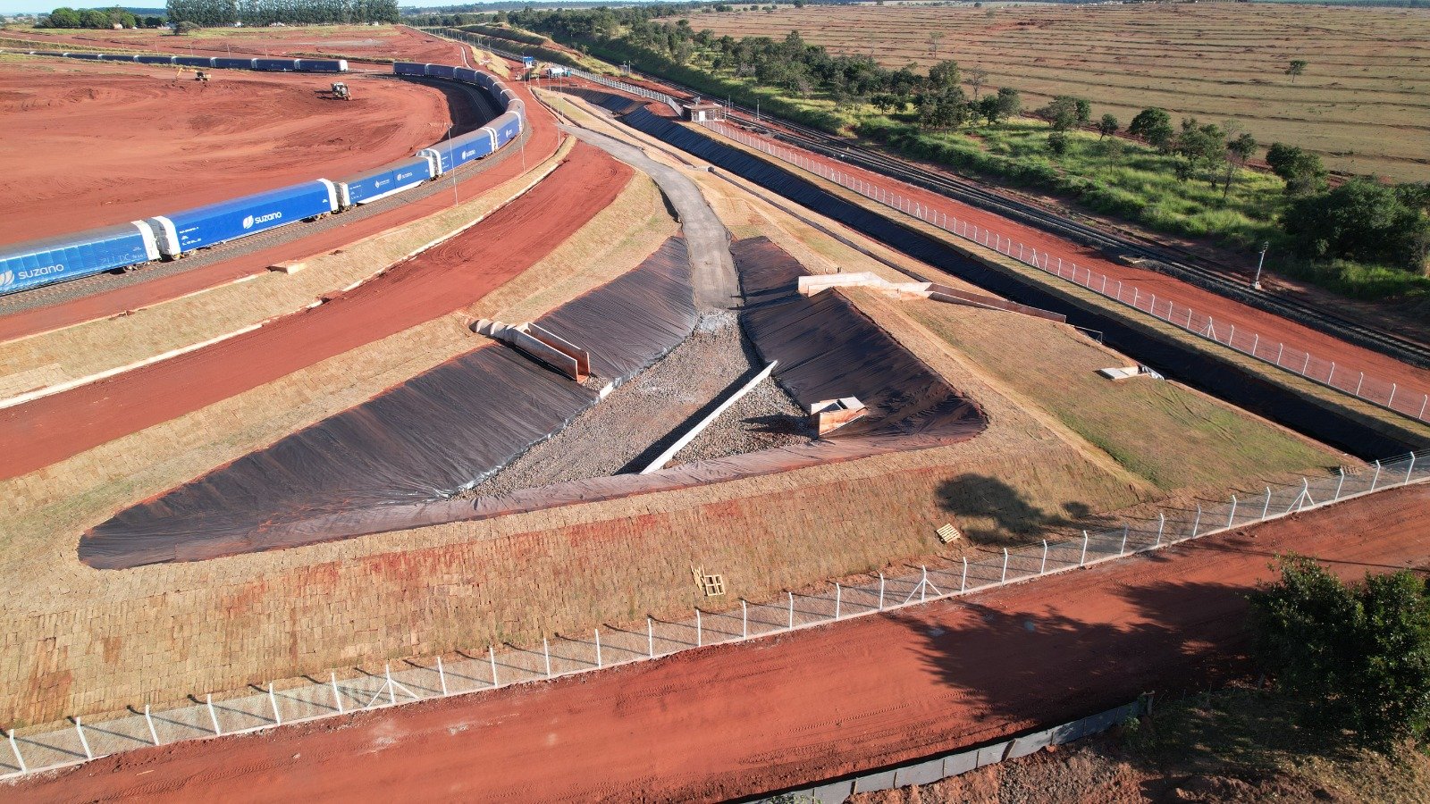 ae05e1f3-a85e-436c-93d0-529ff5bf47fc