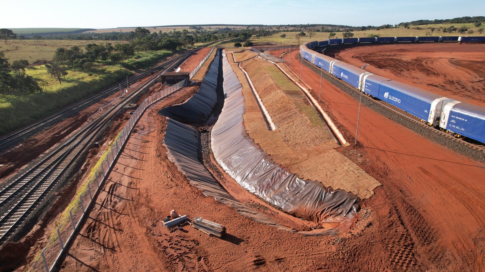 ba1e8d37-8722-4662-ac98-0d250cc7e512